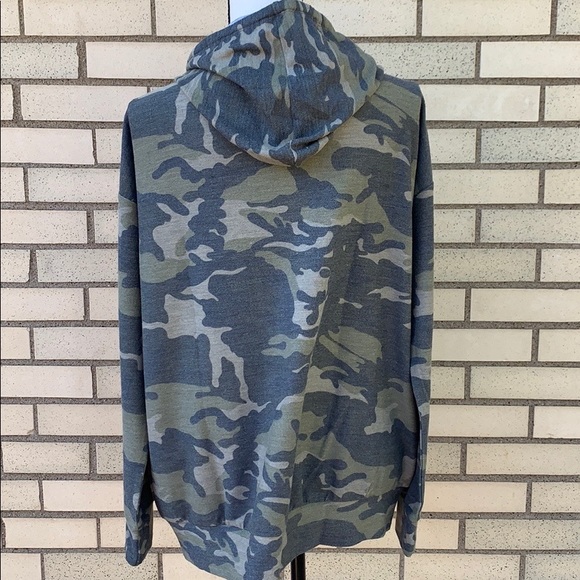 CHERISH CAMOUFLAGE FRENCH TERRY HOODIE TOP - Picture 4 of 8